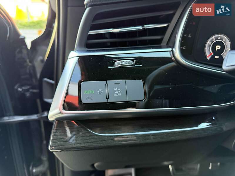 Внедорожник / Кроссовер Audi Q7 2020 в Львове фото 24 Внедорожник / Кроссовер Audi Q7 2020 в Львове