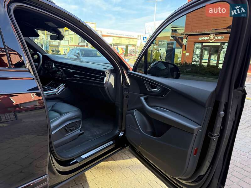 Внедорожник / Кроссовер Audi Q7 2020 в Львове фото 58 Внедорожник / Кроссовер Audi Q7 2020 в Львове