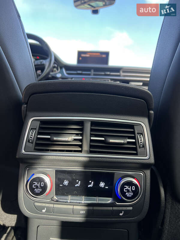 Внедорожник / Кроссовер Audi Q7 2017 в Запорожье