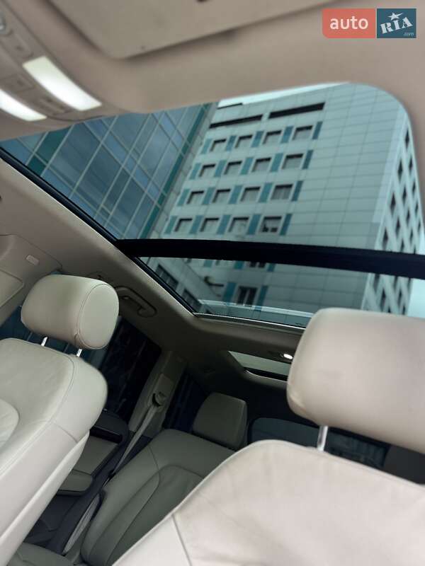 Внедорожник / Кроссовер Audi Q7 2014 в Днепре