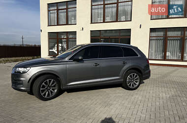 Внедорожник / Кроссовер Audi Q7 2016 в Тячеве