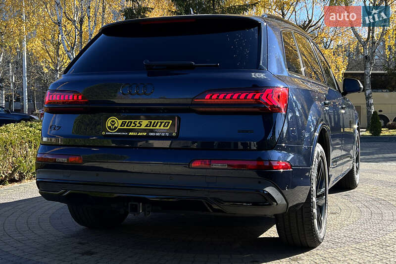 Внедорожник / Кроссовер Audi Q7 2023 в Львове