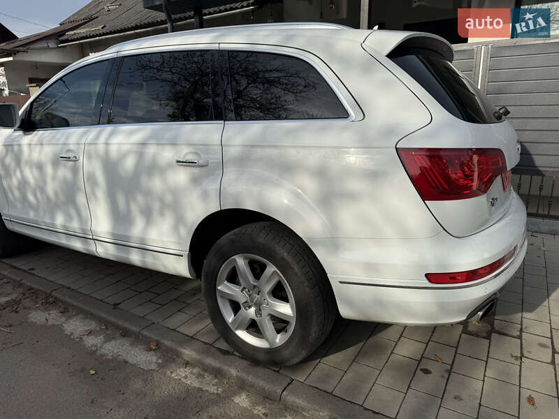 Позашляховик / Кросовер Audi Q7 2015 в Хусті фото 4 Позашляховик / Кросовер Audi Q7 2015 в Хусті