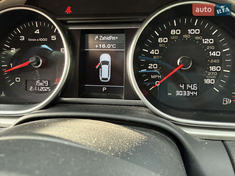 Позашляховик / Кросовер Audi Q7 2015 в Хусті фото 9 Позашляховик / Кросовер Audi Q7 2015 в Хусті