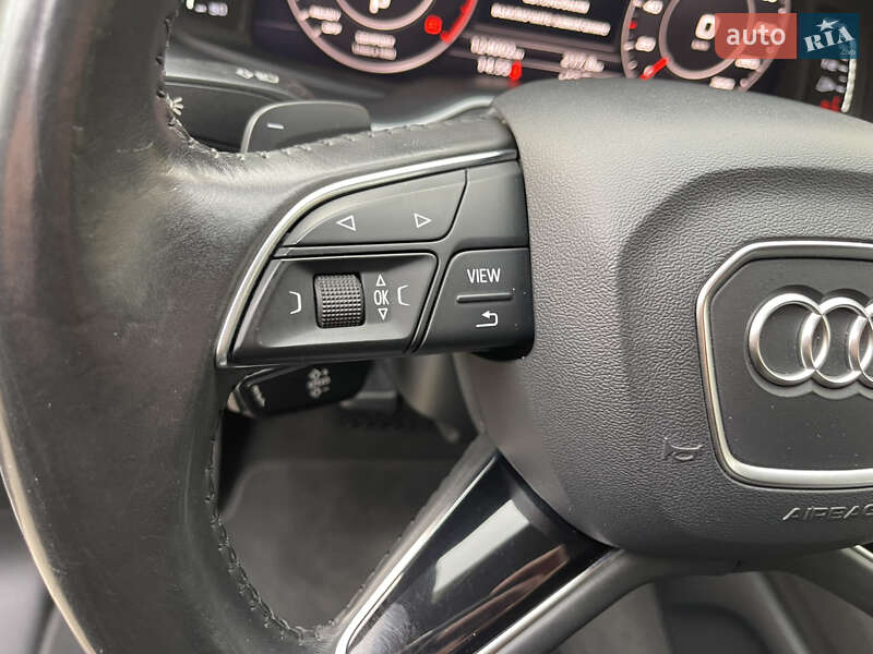 Внедорожник / Кроссовер Audi Q7 2015 в Киеве