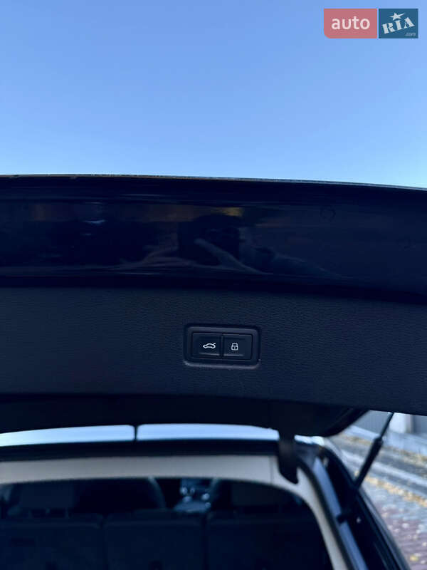 Позашляховик / Кросовер Audi Q7 2020 в Чернівцях фото 23 Позашляховик / Кросовер Audi Q7 2020 в Чернівцях