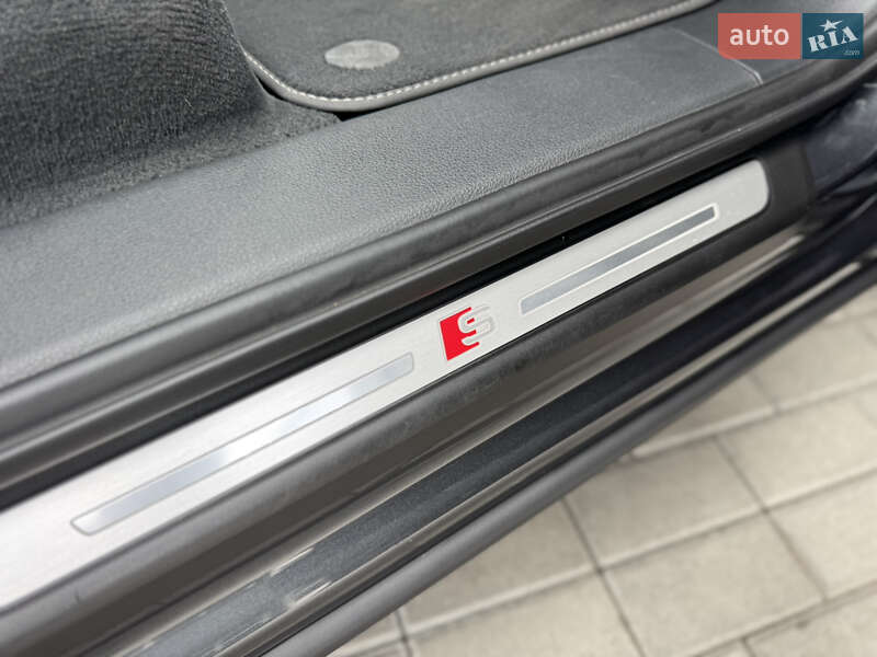 Внедорожник / Кроссовер Audi Q7 2020 в Мукачево