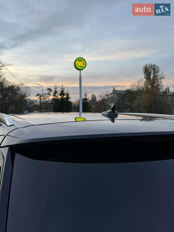 Позашляховик / Кросовер Audi Q7 2016 в Києві фото 23 Позашляховик / Кросовер Audi Q7 2016 в Києві