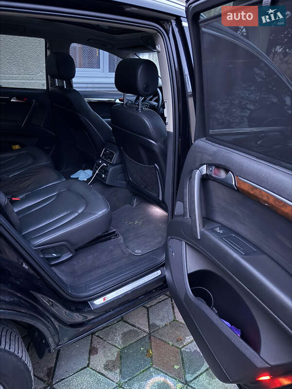 Внедорожник / Кроссовер Audi Q7 2011 в Тернополе
