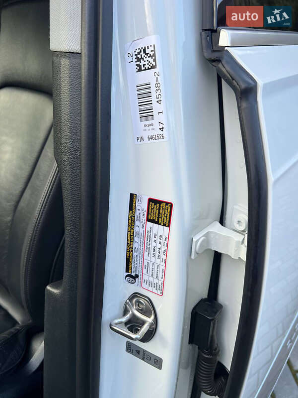 Позашляховик / Кросовер Audi Q7 2016 в Львові