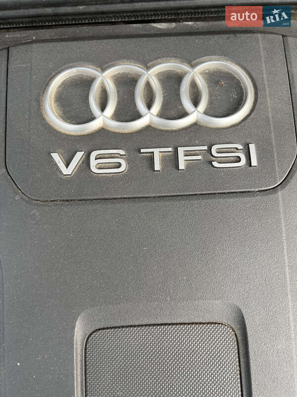 Внедорожник / Кроссовер Audi Q7 2017 в Рахове