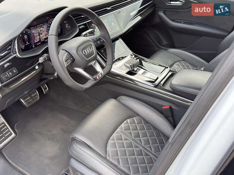 Позашляховик / Кросовер Audi Q7 2020 в Одесі