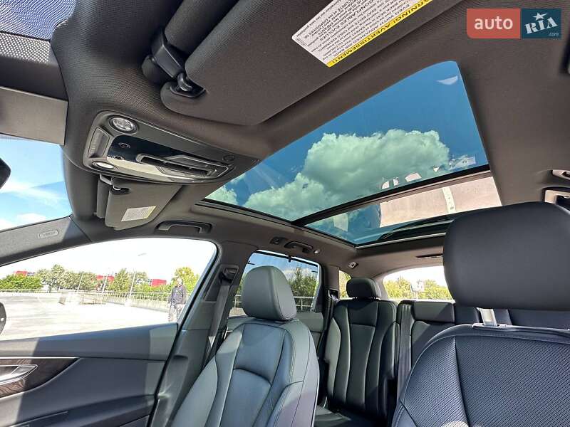 Позашляховик / Кросовер Audi Q7 2019 в Києві