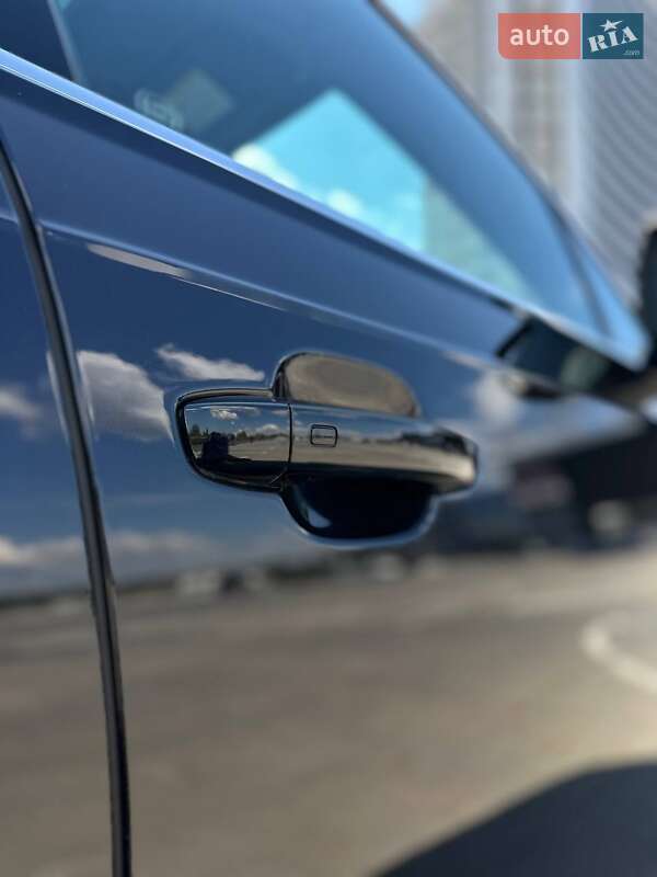 Позашляховик / Кросовер Audi Q7 2019 в Києві