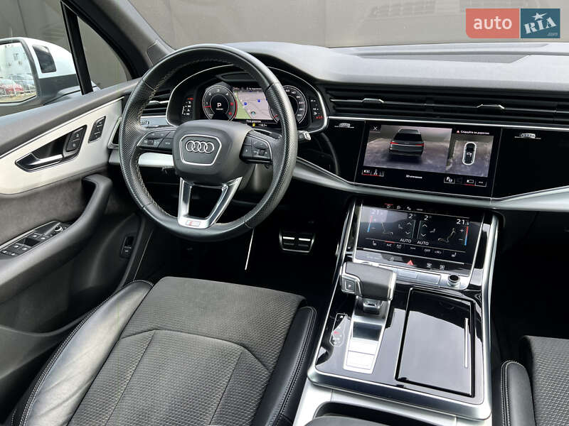 Позашляховик / Кросовер Audi Q7 2022 в Львові