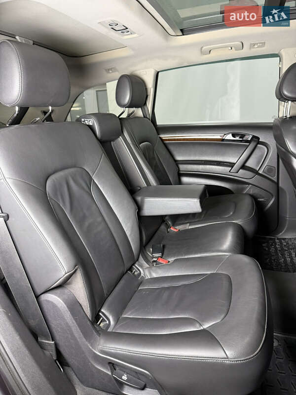 Позашляховик / Кросовер Audi Q7 2008 в Одесі фото 38 Позашляховик / Кросовер Audi Q7 2008 в Одесі