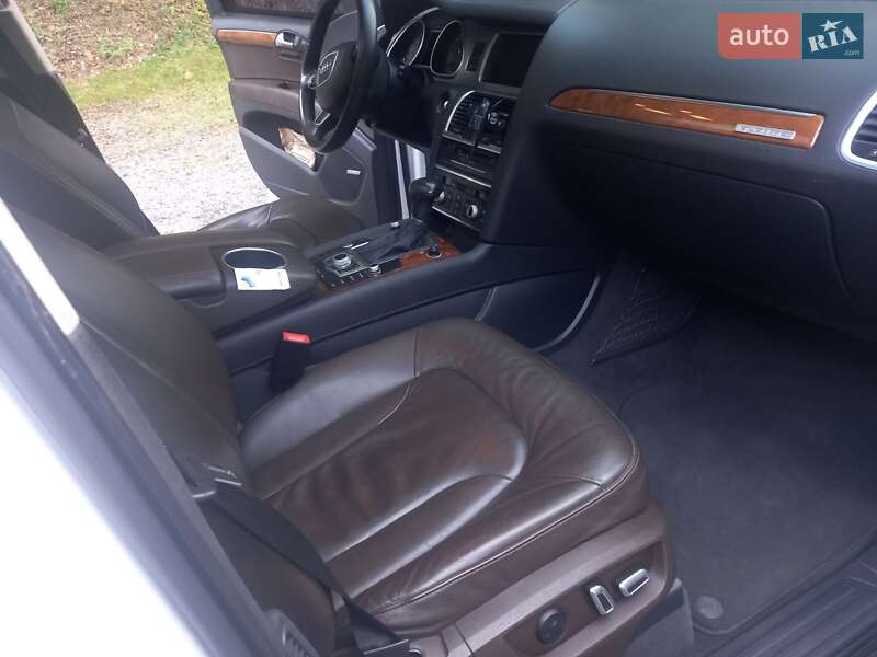 Позашляховик / Кросовер Audi Q7 2015 в Мукачевому фото 13 Позашляховик / Кросовер Audi Q7 2015 в Мукачевому