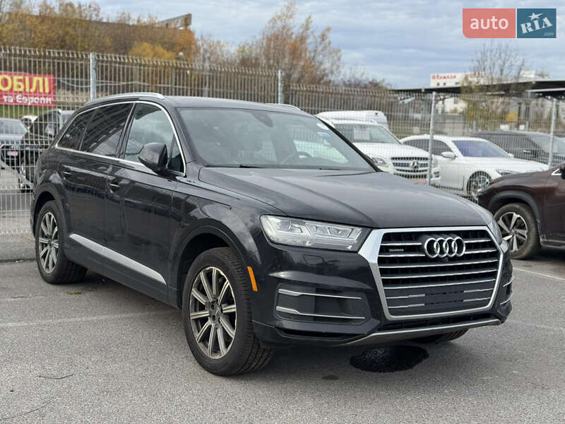 Позашляховик / Кросовер Audi Q7 2017 в Львові фото 4 Позашляховик / Кросовер Audi Q7 2017 в Львові
