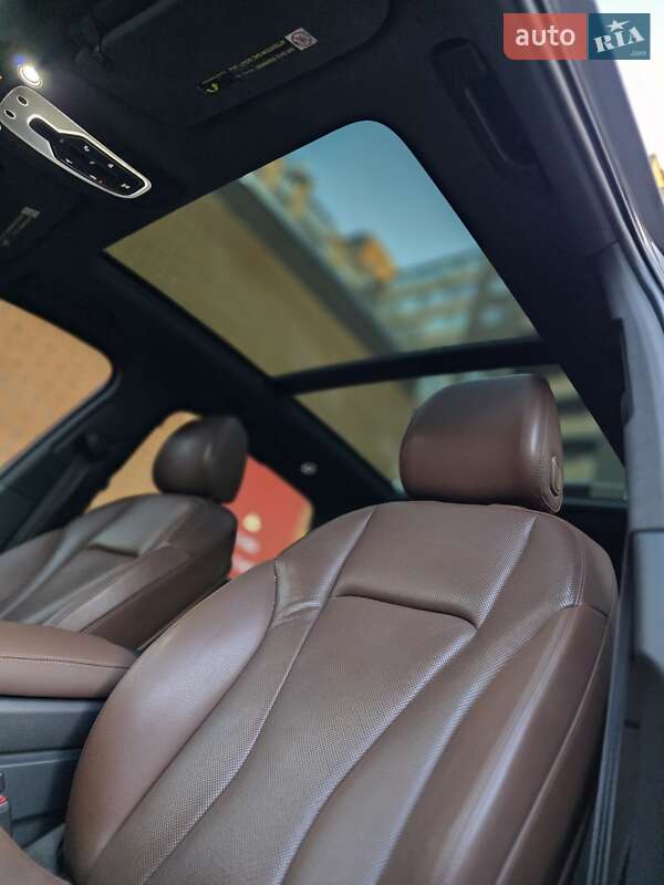 Позашляховик / Кросовер Audi Q7 2016 в Черкасах фото 19 Позашляховик / Кросовер Audi Q7 2016 в Черкасах