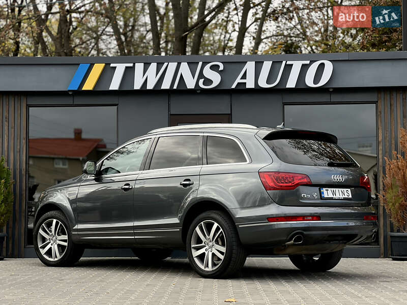 Позашляховик / Кросовер Audi Q7 2013 в Одесі