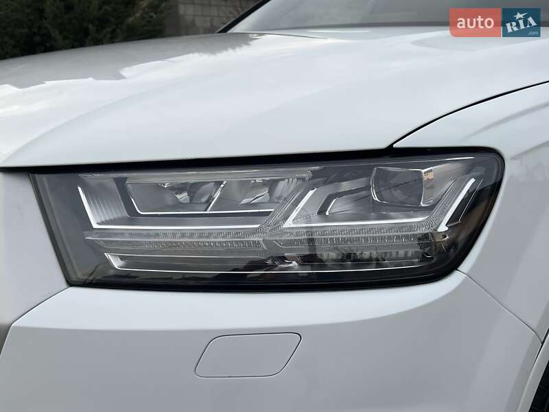 Внедорожник / Кроссовер Audi Q7 2017 в Ровно фото 72 Внедорожник / Кроссовер Audi Q7 2017 в Ровно