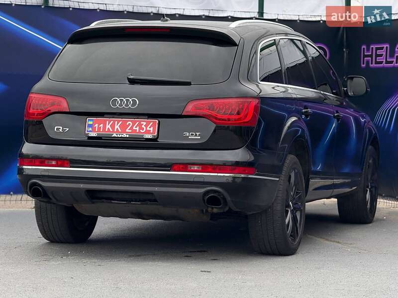 Позашляховик / Кросовер Audi Q7 2015 в Запоріжжі