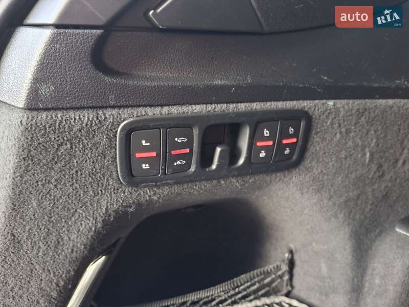 Внедорожник / Кроссовер Audi Q7 2016 в Каменец-Подольском фото 27 Внедорожник / Кроссовер Audi Q7 2016 в Каменец-Подольском