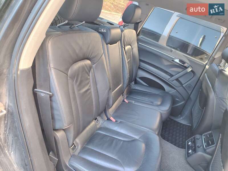 Внедорожник / Кроссовер Audi Q7 2007 в Виннице