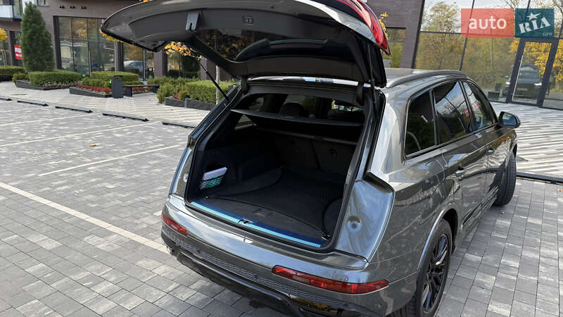 Позашляховик / Кросовер Audi Q7 2023 в Ужгороді фото 25 Позашляховик / Кросовер Audi Q7 2023 в Ужгороді