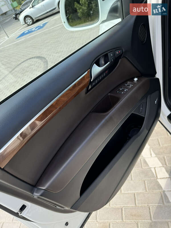 Позашляховик / Кросовер Audi Q7 2015 в Львові фото 9 Позашляховик / Кросовер Audi Q7 2015 в Львові