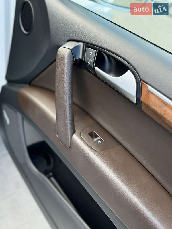 Позашляховик / Кросовер Audi Q7 2015 в Львові фото 17 Позашляховик / Кросовер Audi Q7 2015 в Львові