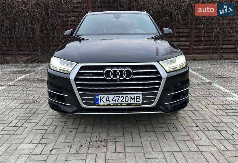 Позашляховик / Кросовер Audi Q7 2018 в Києві фото 16 Позашляховик / Кросовер Audi Q7 2018 в Києві