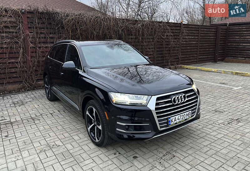 Позашляховик / Кросовер Audi Q7 2018 в Києві фото 23 Позашляховик / Кросовер Audi Q7 2018 в Києві