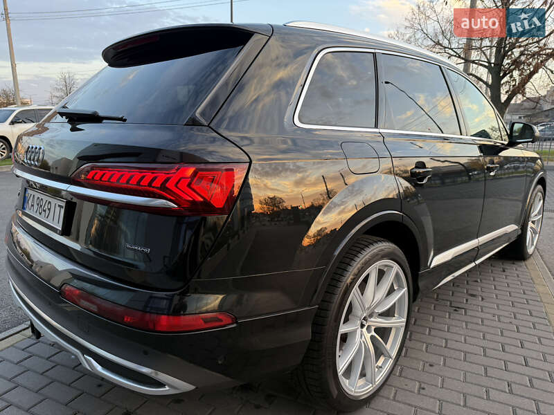 Позашляховик / Кросовер Audi Q7 2022 в Харкові фото 12 Позашляховик / Кросовер Audi Q7 2022 в Харкові