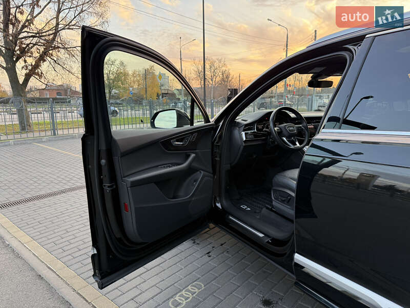 Позашляховик / Кросовер Audi Q7 2022 в Харкові фото 17 Позашляховик / Кросовер Audi Q7 2022 в Харкові