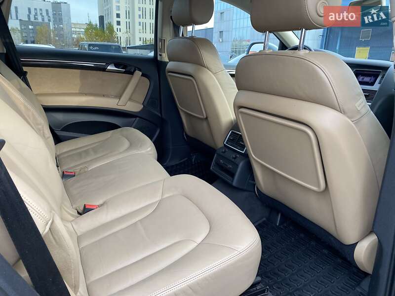 Позашляховик / Кросовер Audi Q7 2011 в Києві фото 14 Позашляховик / Кросовер Audi Q7 2011 в Києві