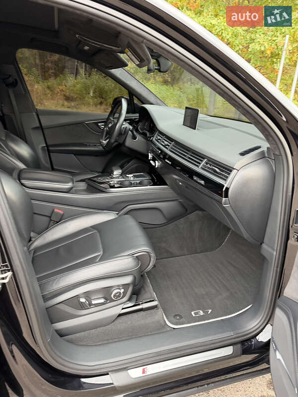 Позашляховик / Кросовер Audi Q7 2016 в Ковелі фото 26 Позашляховик / Кросовер Audi Q7 2016 в Ковелі