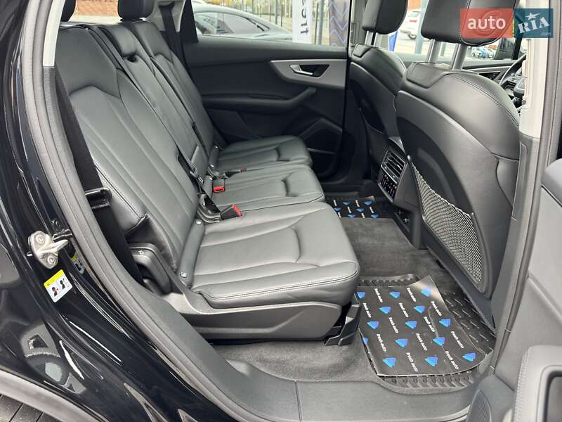 Позашляховик / Кросовер Audi Q7 2022 в Рівному фото 45 Позашляховик / Кросовер Audi Q7 2022 в Рівному