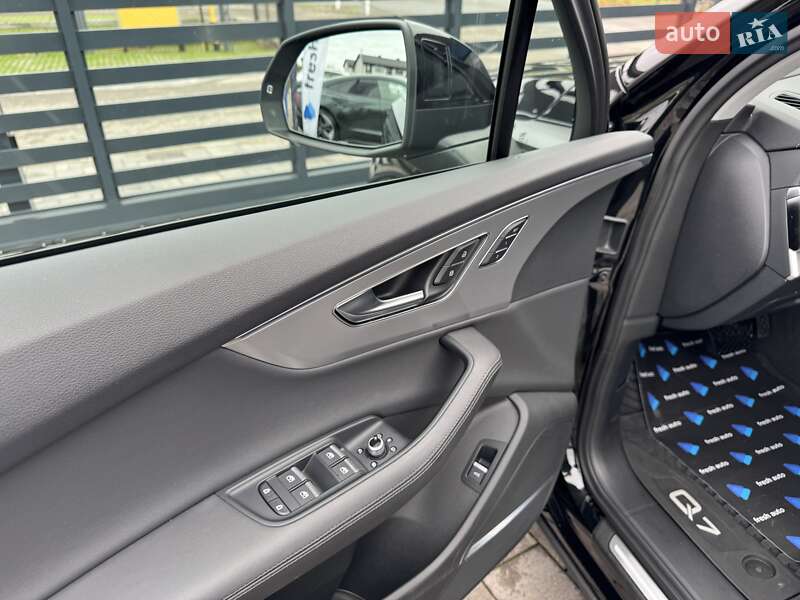 Позашляховик / Кросовер Audi Q7 2022 в Рівному фото 15 Позашляховик / Кросовер Audi Q7 2022 в Рівному