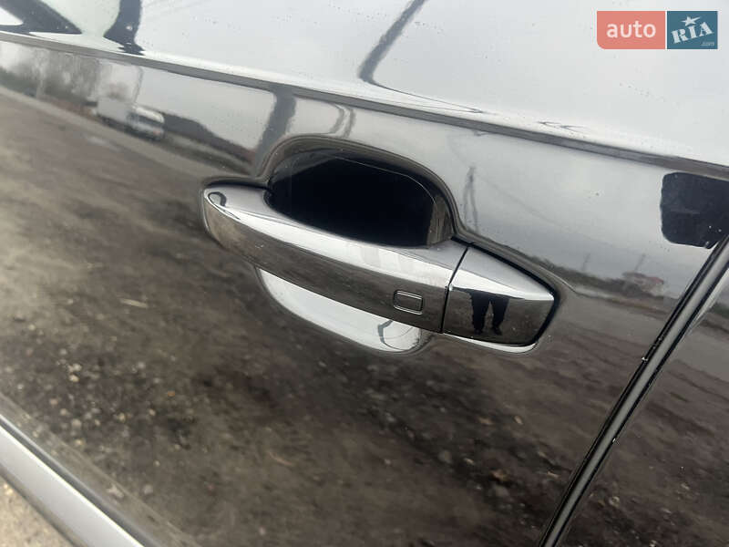 Внедорожник / Кроссовер Audi Q7 2016 в Киеве