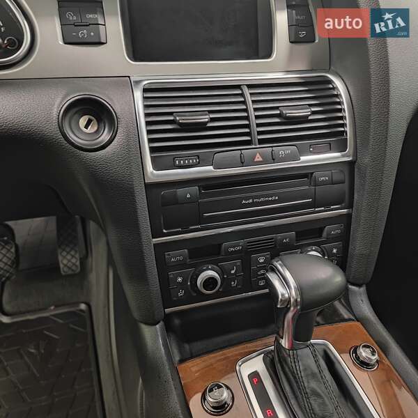 Внедорожник / Кроссовер Audi Q7 2014 в Киеве фото 41 Внедорожник / Кроссовер Audi Q7 2014 в Киеве