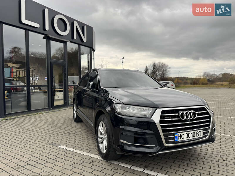 Внедорожник / Кроссовер Audi Q7 2017 в Львове