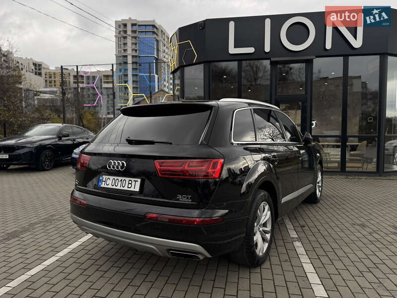 Внедорожник / Кроссовер Audi Q7 2017 в Львове