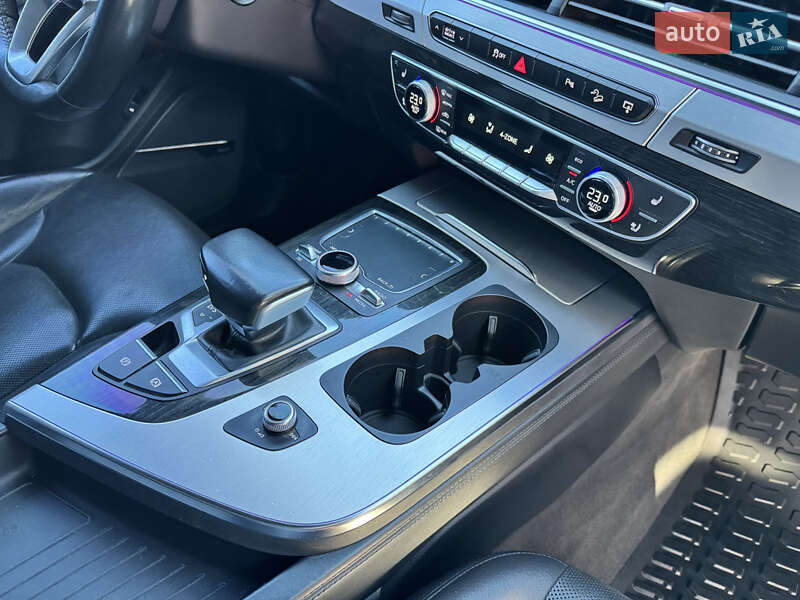 Внедорожник / Кроссовер Audi Q7 2015 в Львове фото 77 Внедорожник / Кроссовер Audi Q7 2015 в Львове