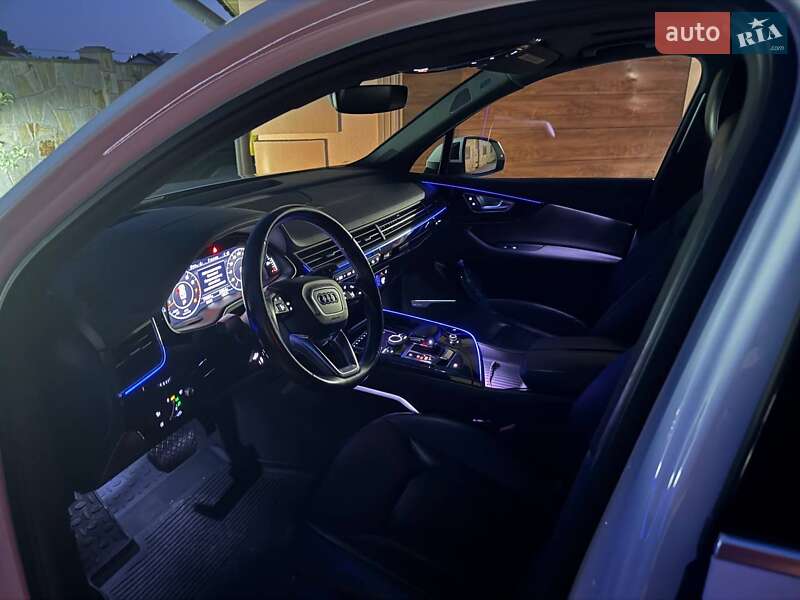 Внедорожник / Кроссовер Audi Q7 2016 в Киеве фото 7 Внедорожник / Кроссовер Audi Q7 2016 в Киеве