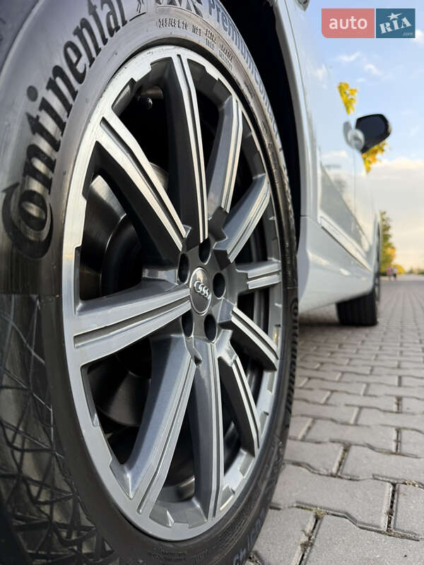 Позашляховик / Кросовер Audi Q7 2018 в Одесі