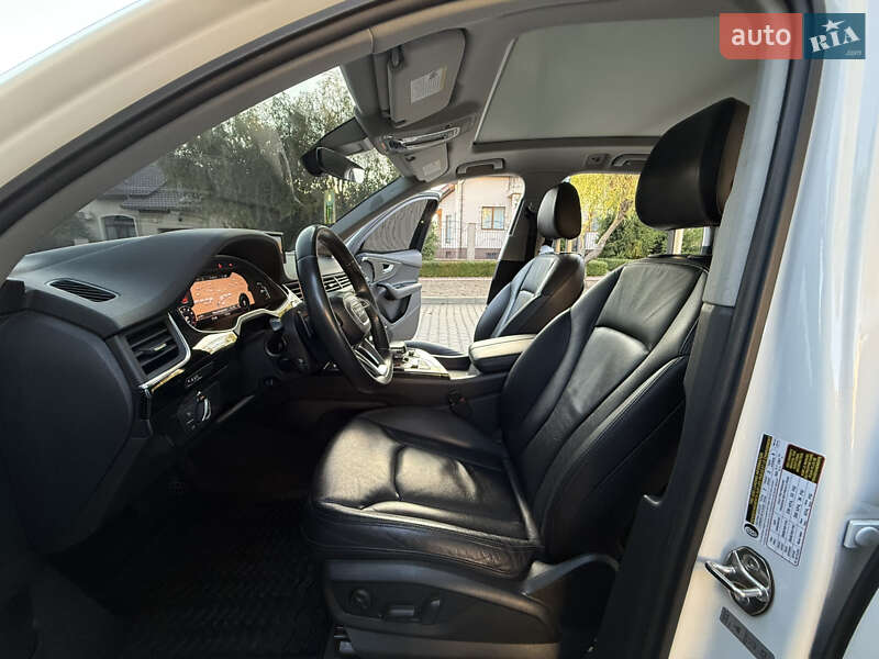 Позашляховик / Кросовер Audi Q7 2018 в Одесі