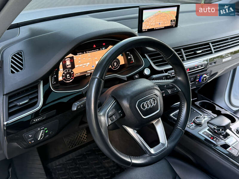 Позашляховик / Кросовер Audi Q7 2018 в Одесі