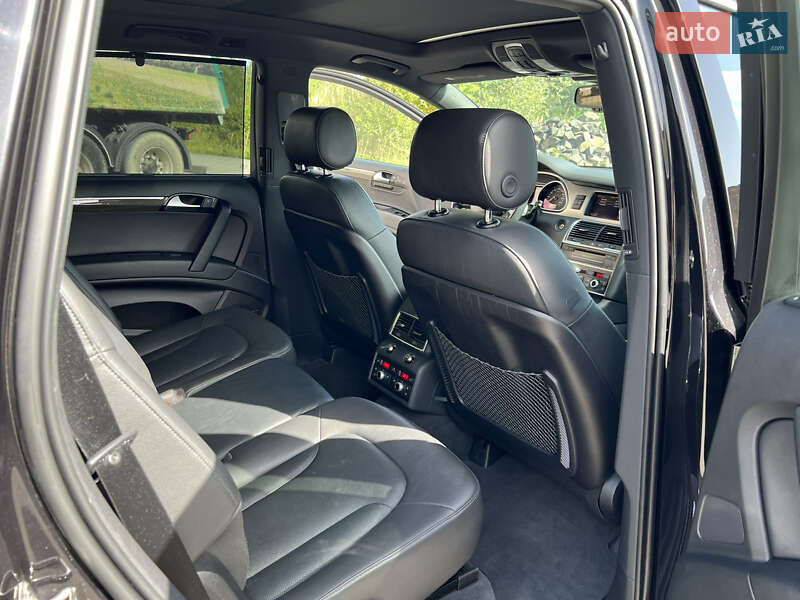 Позашляховик / Кросовер Audi Q7 2014 в Самборі