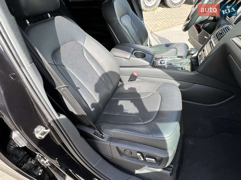 Позашляховик / Кросовер Audi Q7 2014 в Самборі